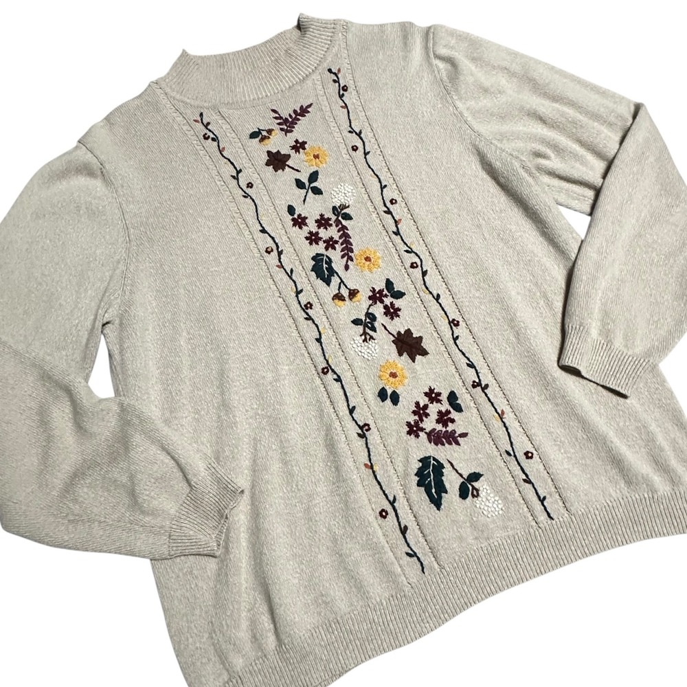 Vintage Sweater Women Medium Beige Excellent Mock Neck Handmade Needlework